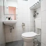 דירה Moderne 3-zimmer-ferienwohnung Bei Frankfurt - Frisch Renoviert, Zentral Gelegen Und Perfekt Fuer Familien Und Business-trips *