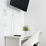 דירה Moderne 3-zimmer-ferienwohnung Bei Frankfurt - Frisch Renoviert, Zentral Gelegen Und Perfekt Fuer Familien Und Business-trips *