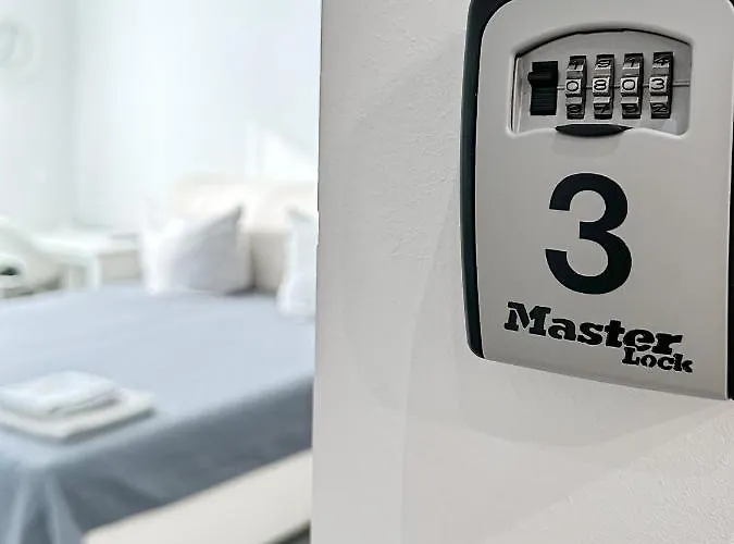 Moderne 3-zimmer-ferienwohnung Bei Frankfurt - Frisch Renoviert, Zentral Gelegen Und Perfekt Fuer Familien Und Business-trips 公寓 *