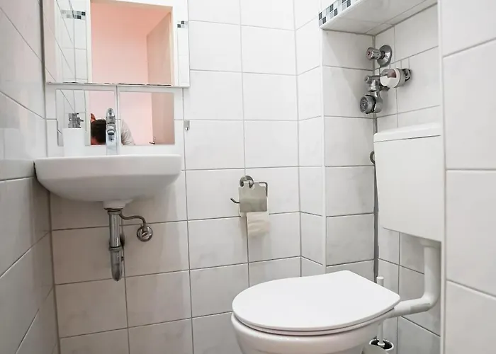 公寓 Moderne 3-zimmer-ferienwohnung Bei Frankfurt - Frisch Renoviert, Zentral Gelegen Und Perfekt Fuer Familien Und Business-trips *