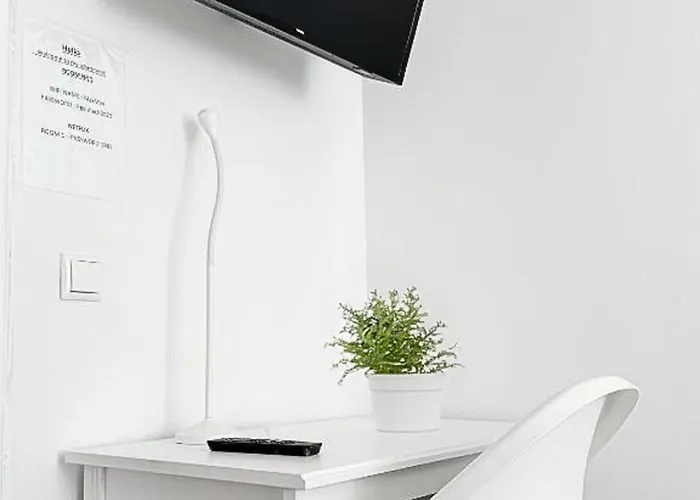 公寓 Moderne 3-zimmer-ferienwohnung Bei Frankfurt - Frisch Renoviert, Zentral Gelegen Und Perfekt Fuer Familien Und Business-trips *